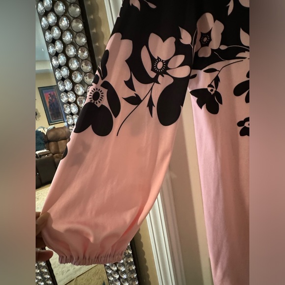 Black and Pink BodyconDress - Picture 2 of 4